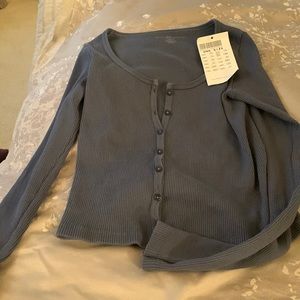 Brandy Melville Ribbed Button Up Top - Blue/Gray